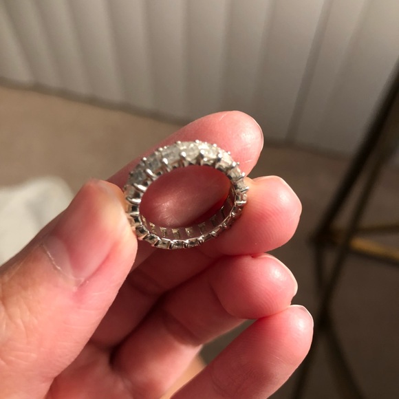 Authentic white gold and emerald baguette eternity - Picture 3 of 5